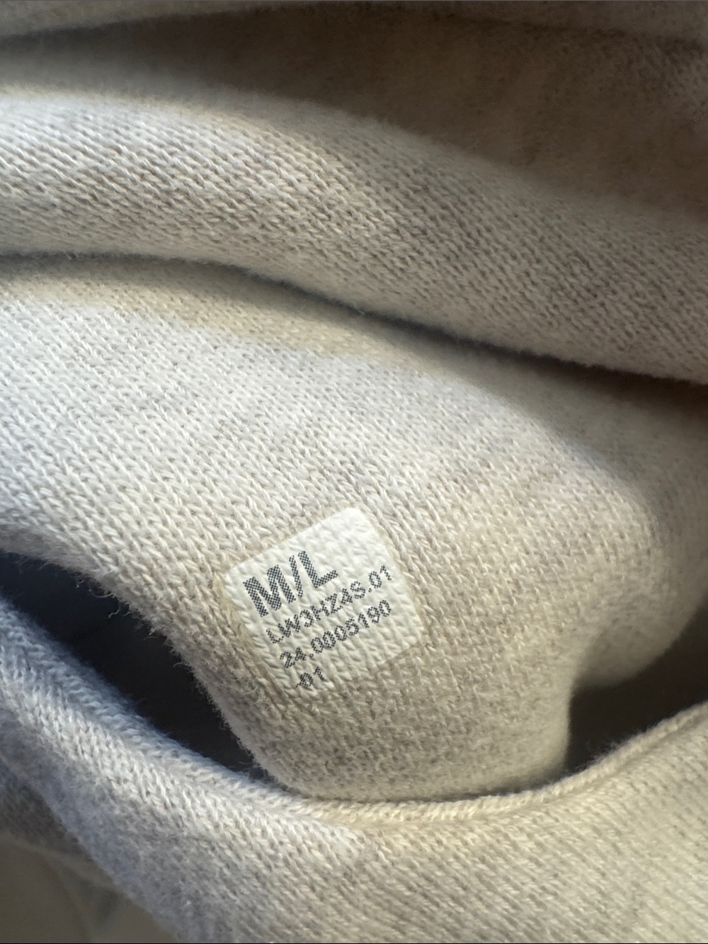 Lululemon Half-Zip Scuba  Pullover in Light Oat with Gold Hardware - Picture 5 of 5